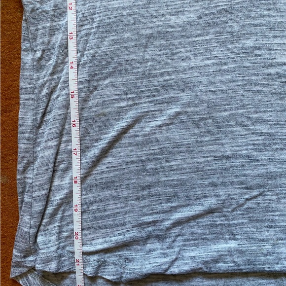 Old Navy Luxe T-Shirt - Picture 5 of 6